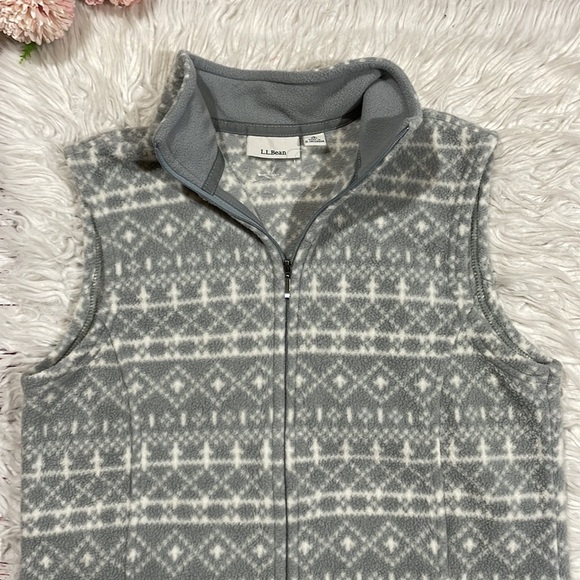 LL Bean Gorpcore Gray Fair Isle Fleece Zip Vest - Picture 3 of 10